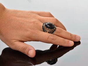 El Yapımı 925 Ayar Gümüş Erkek Yüzük, Gerçek Mavi Safir Taşı - Karmaşık Osmanlı İşlemeli Tasarım, Ortadoğu Etkili Yüzük - Görsel 6