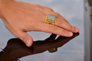 Doğal Akuamarin Taşlı El Yapımı Yüzük, Altın Kaplama Sterlin Gümüş Erkek Yüzüğü - Sakinlik ve Cesaret Sembolü - Görsel 6