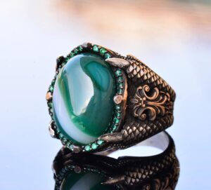 El Yapımı 925 Ayar Gümüş Erkek Yüzük, Doğal Yeşil Akik Taşı, Karmaşık Pençe Tasarımı, Farklı Bant Yüzük - Görsel 3