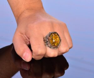 El Yapımı Doğal Olmayan Taş Yüzük - 925 Ayar Gümüş Erkek Takısı (Bal Amberi) - Görsel 7
