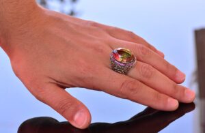 925 Ayar Gümüş Kral Yüzük - Çok Renkli Yapay Taş - El Yapımı Erkek Takısı - Görsel 6