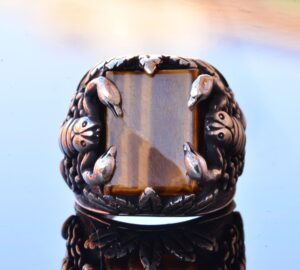 El Yapımı Gümüş Erkek Yüzük | Doğal Kaplan Gözü Taşı ve Akrep Tasarımı | Cesur ve Koruyucu - Görsel 8