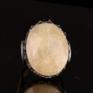 Doğal Görkem Koleksiyonu: 925 Ayar Gümüş Erkek Yüzükler, Gerçek Taşlarla - Zamansız Zarafet (Sarı Safir Taşı) - Görsel 6