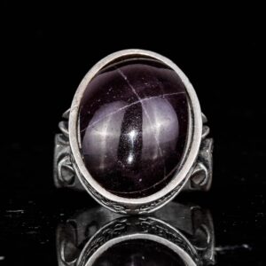 Erkekler için 925 Ayar Gümüş Yüzük - Doğal Yıldız Granat Taşı ile İslami Tasarım ve Tanrı Motifi - Görsel 4