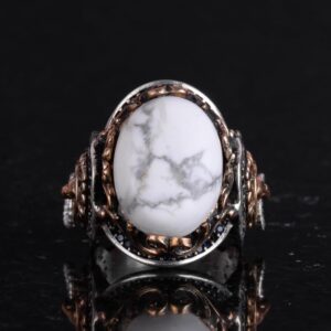 Aslan Yüzük Erkekler için, El Yapımı Howlite Taş Yüzük - Sakinleştirici 925K Katı Gümüş Erkek Yüzük - Farkındalık ve Sükunet Tasarımı - Görsel 4