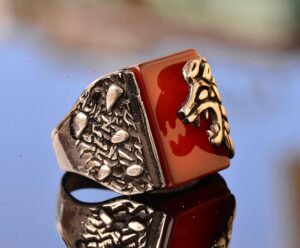 Gerçek Doğal Kırmızı Akik Taşlı Aslan Başlı Yüzük - Gümüş Erkek Yüzüğü - Görsel 4