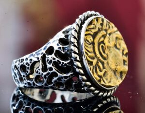 Erkekler için Sterlin Gümüş Yüzük - Antik Madeni Para Tasarımı ile Yunan Tanrısı Motifi - Görsel 4