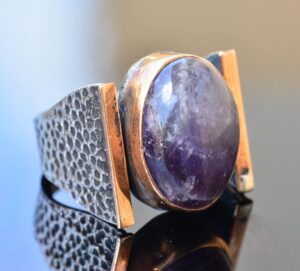 Doğal Ametist Taşlı Çekiç Tatu Saat Erkek Sterlin Gümüş Yüzük - 925 Ayar Gümüş - Görsel 3