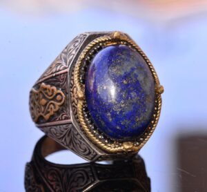 El Yapımı Vintage Tasarım Zümrüt Yüzük - 925 Ayar Gümüş Erkek Yüzük Altın Aksamlarıyla (Lapis Lazuli) - Görsel 3
