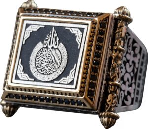 Ayatul Kursi Oymalı Gümüş Erkek Yüzük, El Yapımı Sterlin Gümüş İslami Erkek Yüzük ile Allah Yazısı - Görsel 1
