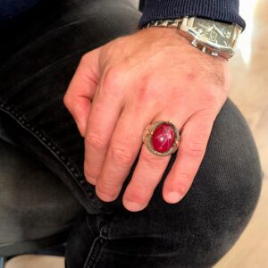 925 Ayar Gümüş Erkek Yüzük – Yıldız Yakut (Star Ruby) Taşlı Özgün El Yapımı Model - Görsel 3