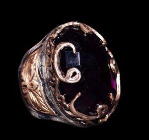 925 Ayar Gümüş Erkek Yüzük, Yapay Ametist Taşı ve İnce Altın Detaylarla - Görsel 5