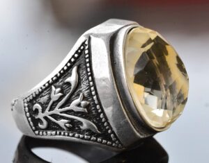 Erkekler için Sterling Gümüş Yüzük - Doğal Oval Sitrin Taşı ve Lale Motifli Tasarım - Görsel 4