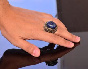 El Yapımı Vintage Tasarım Zümrüt Yüzük - 925 Ayar Gümüş Erkek Yüzük Altın Aksamlarıyla (Lapis Lazuli) - Görsel 6