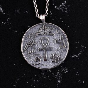 925 Ayar Gümüş Antik Mısır Sembollü Kolye Ucu - Ankh, Horus'un Gözü, Scarab ile El Yapımı - Görsel 3