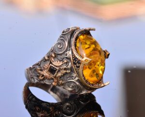 El Yapımı Doğal Olmayan Taş Yüzük - 925 Ayar Gümüş Erkek Takısı (Bal Amberi) - Görsel 3