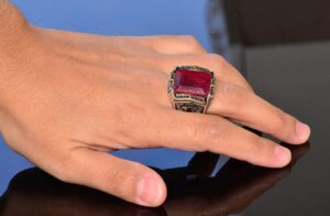 Gerçek Yakut Taşlı Yüzük - Erkekler İçin Gümüş Doğum Taşı Yüzüğü - Görsel 6