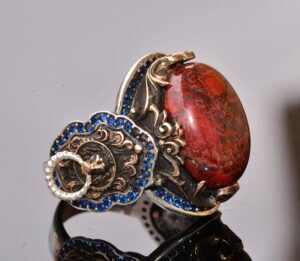 El Yapımı 925 Ayar Gümüş Erkek Yüzük, Gerçek Kan Taşı Yüzük, Aslan Tasarımı, Altın Kaplama Doğum Taşı Yüzüğü (Kan Taşı) - Görsel 3