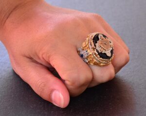 El Yapımı Oniks Yüzük - 925 Ayar Katı Gümüş Erkek Yüzük (Arma) - Görsel 6