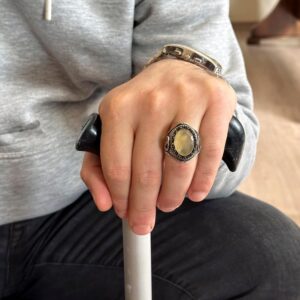 925 Ayar Katı Gümüş Erkek Yüzük - Doğal Limon Topaz Taşı ile El Yapımı Zarafet - Görsel 3