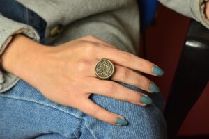 El Yapımı İslami Yıldız Tasarım Yüzük - 925 Ayar Gümüş Erkek Yüzüğü ile Yazılı İnskripsiyonlar - Görsel 6