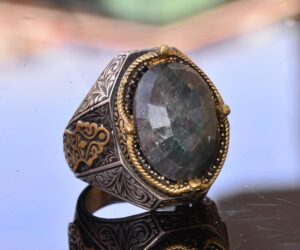 El Yapımı Vintage Tasarım Zümrüt Yüzük - 925 Ayar Gümüş Erkek Yüzük Altın Aksanlarla (Zümrüt) - Görsel 3