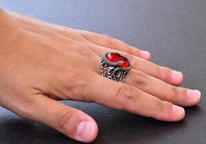 Şık Yılan Süslemeli 925 Ayar Gümüş Erkek Taş Yüzük Koleksiyonu - Çeşitli ve Canlı (Garnet Üretilmiş Taş) - Görsel 6