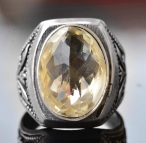 Erkekler için Sterling Gümüş Yüzük - Doğal Oval Sitrin Taşı ve Lale Motifli Tasarım - Görsel 5