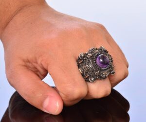 Erkekler için Lüks 925 Ayar Gümüş Yüzük - Doğal Ametist Taşı ile Şahane ve Görkemli Tasarım - Görsel 7