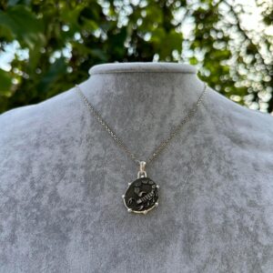 925 Ayar Gümüş Tasarım Kolye Ucu - Burç Kolyesi - El Yapımı Kolye (Akrep) - Görsel 3