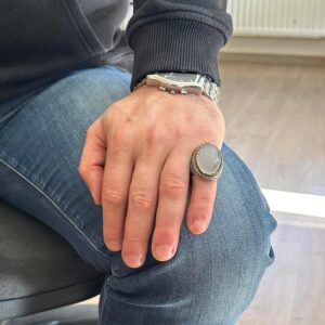 El Yapımı Sterlin Gümüş Erkek Büyük Yüzük ile Üretilmiş Ay Taşı - Görsel 3