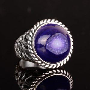 Erkekler için 925 Ayar Gümüş Yüzük, Doğal Druzy Kuvars: Mavi, Yeşil, Kırmızı Varyasyonlar (Mor) - Görsel 4