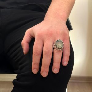 925 Ayar Gümüş El Yapımı Erkek Yüzük - Çeşitli Doğal Taşlarla Mevcut (Prehnit) - Görsel 3