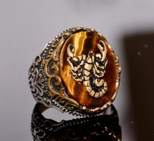 Doğal Kaplan Gözü Taşı Yüzük - 925 Ayar Gümüş Yüzük - Erkekler İçin Yüzük (Akrep) - Görsel 3