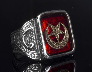 925 Ayar Gümüş Erkek Yüzük - Ay ve Yıldız ile Oluşturulmuş Granat Taşı - Görsel 3