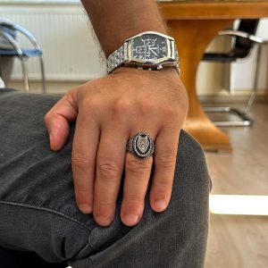 Sterling Gümüş Unisex Yüzük - Beyaz Kurt Tasarımı - Güç ve Sadakat Sembolü - El Yapımı Vintage Yüzük - Görsel 3