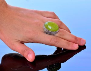 El Yapımı Jade Taş Yüzük, 925 Ayar Gümüş Erkek Yüzüğü - Sakinlik ve Uyum Tasarımı - Görsel 6