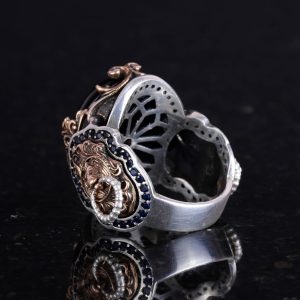 925 Ayar Gümüş Erkek Yüzük - Koyu Mavi Kedi Gözü Yapay Taş - Aslan Sembolü El Yapımı Yüzük - Görsel 6