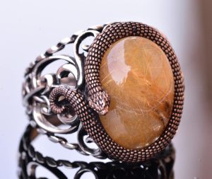 925 Ayar Katı Gümüş Erkek Yüzük Doğal Taşlarla - El Yapımı Şıklık (Altın Rutile Kuvars Taşı) - Görsel 3