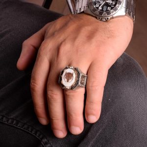 925 Ayar Gümüş Erkek Kurt Yüzüğü - Cesur ve Güçlü Tasarım, Günlük Kullanım ve Özel Günler İçin İdeal - Görsel 3