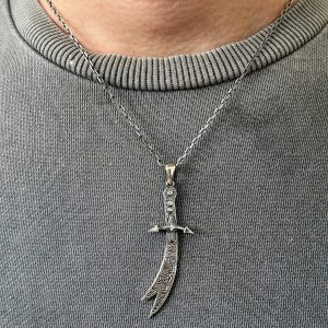 925 Ayar Gümüş Zulfiqar Kılıcı Kolye - Zircon Taşlı İslami Takı (Beyaz) - Görsel 3