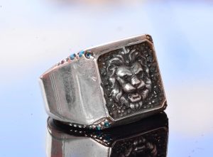 El Yapımı 925 Ayar Gümüş Erkek Aslan Yüzük - Cesur ve Güçlü Tasarım - Görsel 3