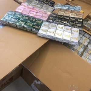 Mini Kuran, 1. Kaliteli Kadife Mini Kuran, Araç Kuran-Kerim Püsküllü Pleksi, Mini Kuran, Bayram Hediyesi, Hac Hediyeleri, İslami Hediyeler - Görsel 7